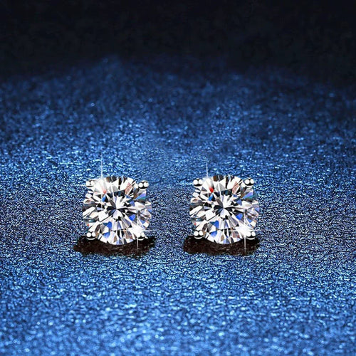[Sophire]FOUR-PRONG MOISSANITE EARRINGS