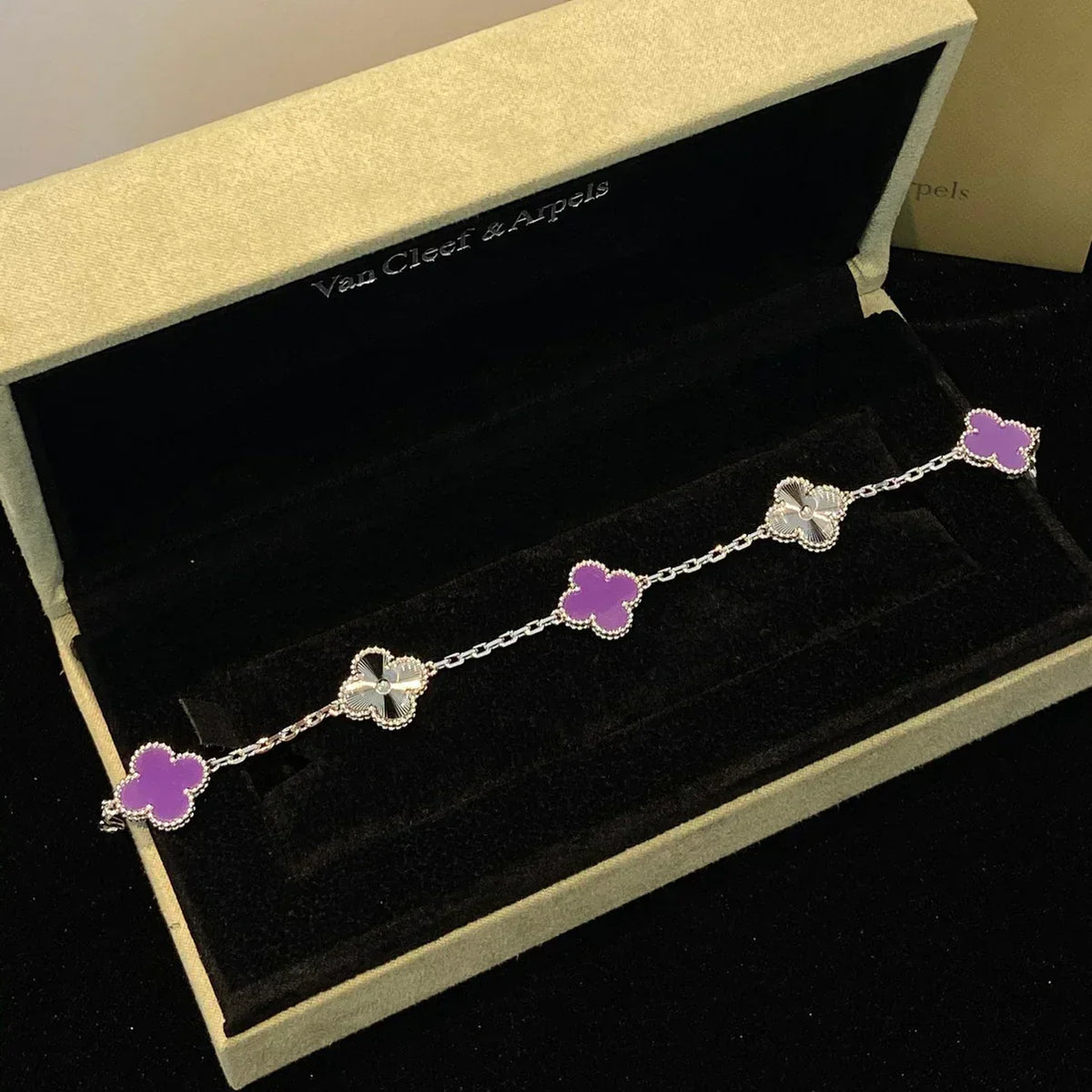 [Sophire Jewelry ] CLOVER 5 MOTIF VIOLET BRACELET COLLECTION