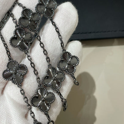 [Sophire Jewelry ]CLOVER 5 MOTIF BLACK BRACELET