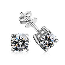 [Sophire]FOUR-PRONG MOISSANITE EARRINGS