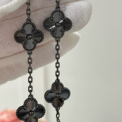 [Sophire Jewelry ]CLOVER 5 MOTIF BLACK BRACELET