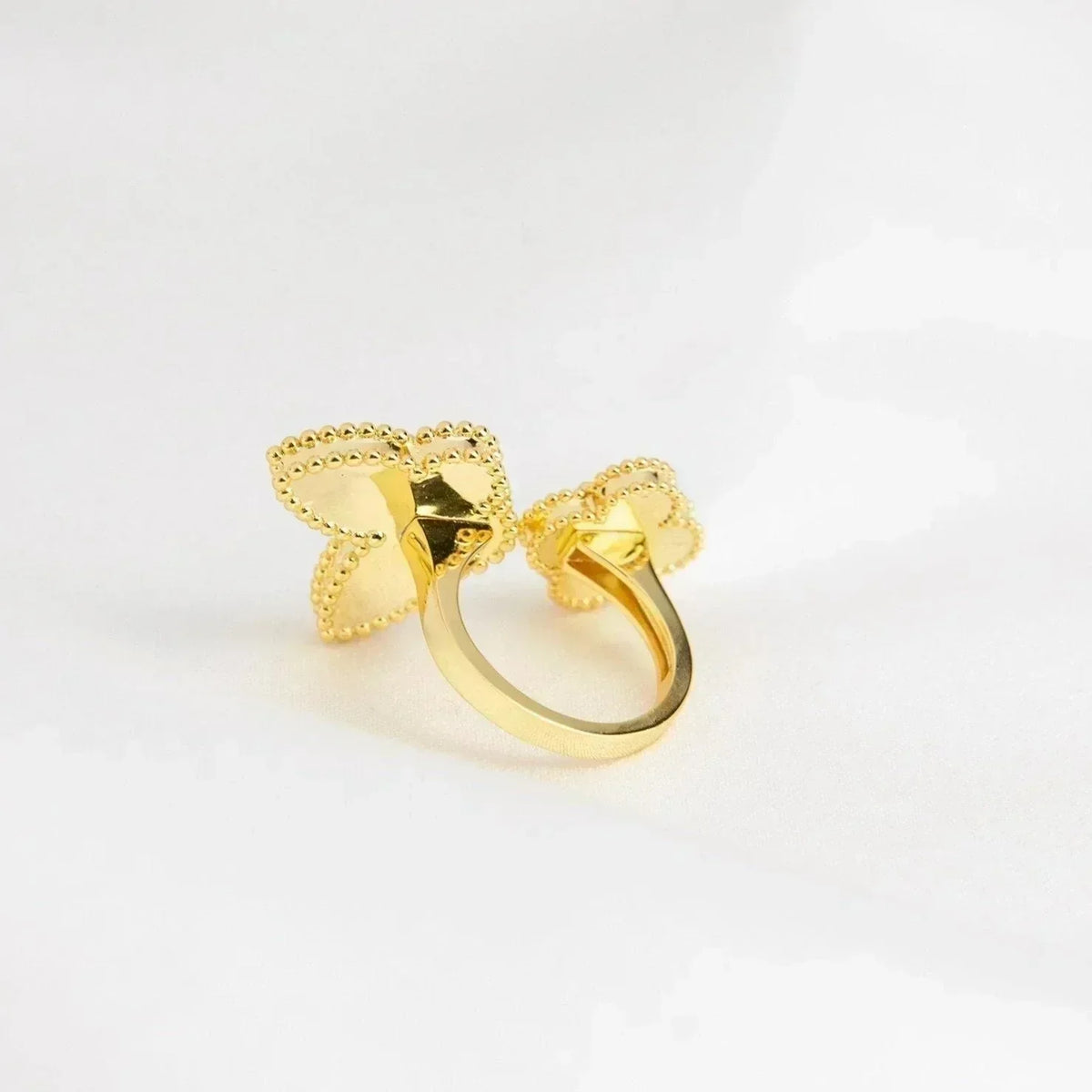 [Sophire Jewelry ]LUCKY BETWEEN THE FINGER RING