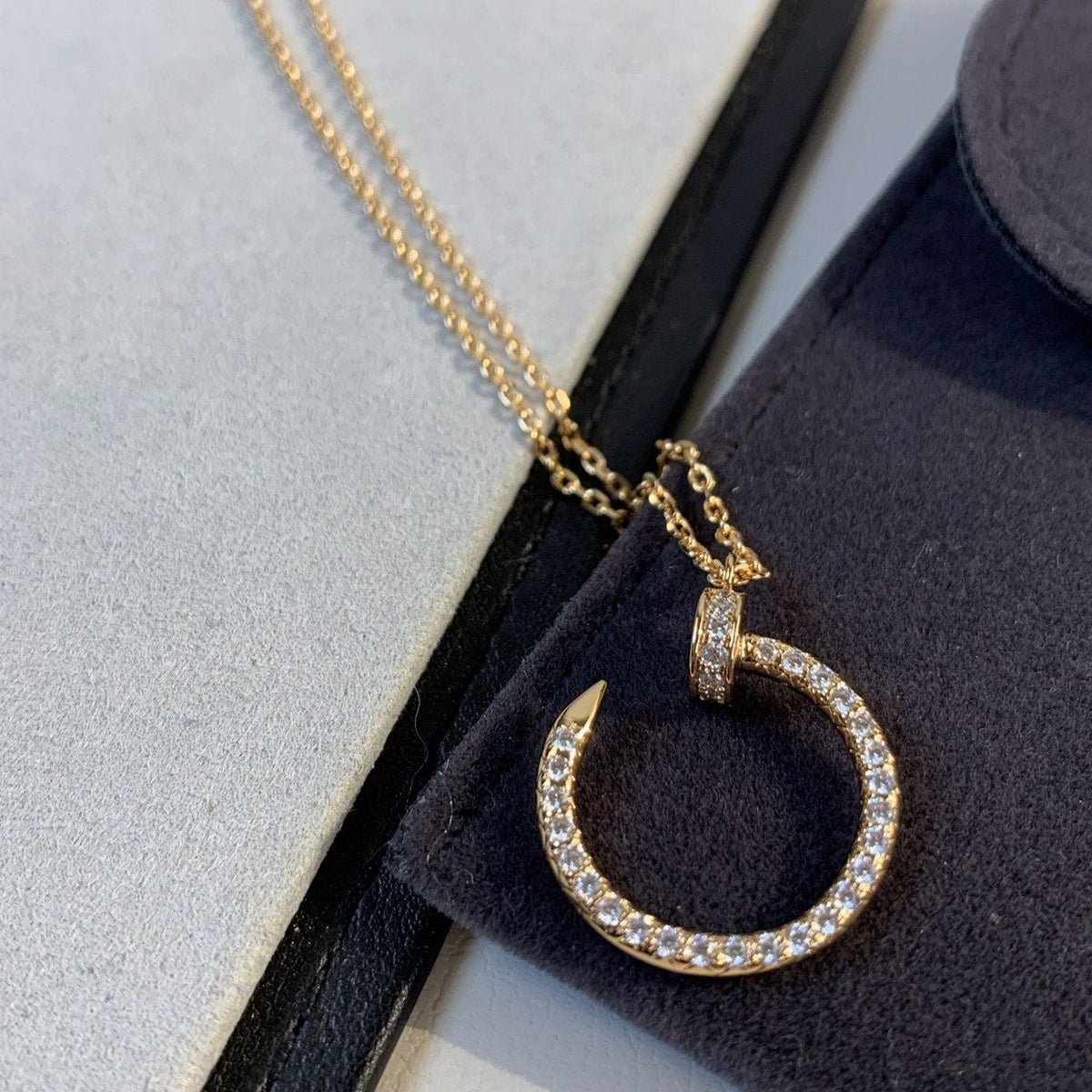 [Sophire Jewelry ]JUSTE NECKLACE PINK GOLD DIAMONDS