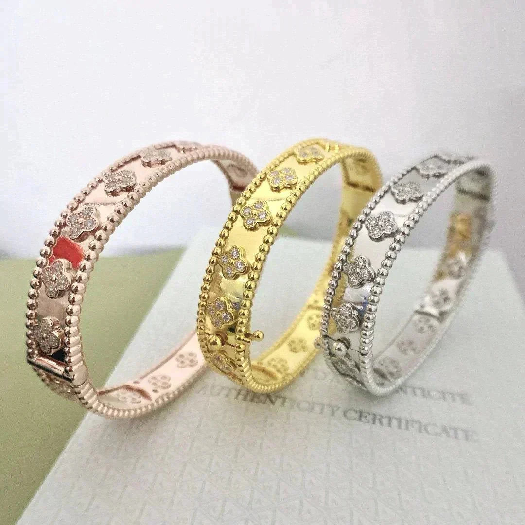 [Sophire Jewelry ]CLOVER BRACELET 8MM DIAMONDS