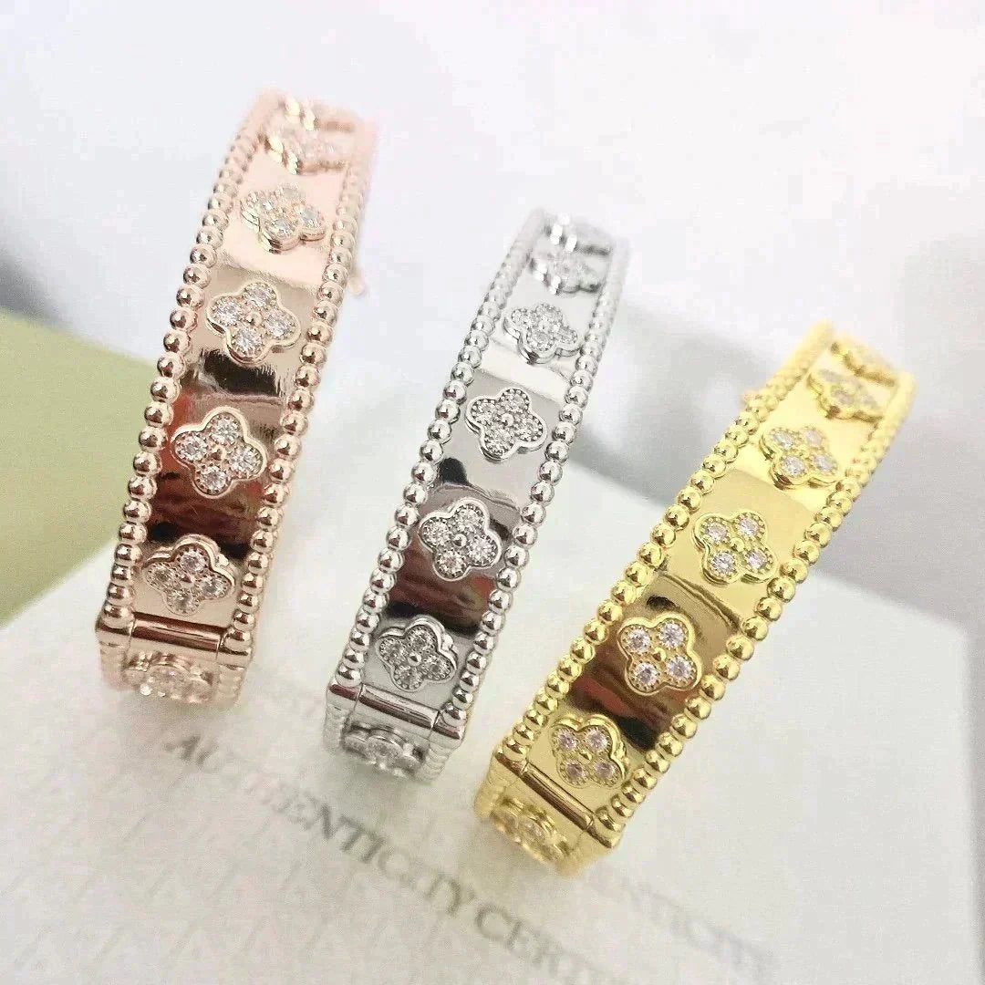 [Sophire Jewelry ]CLOVER BRACELET 8MM DIAMONDS