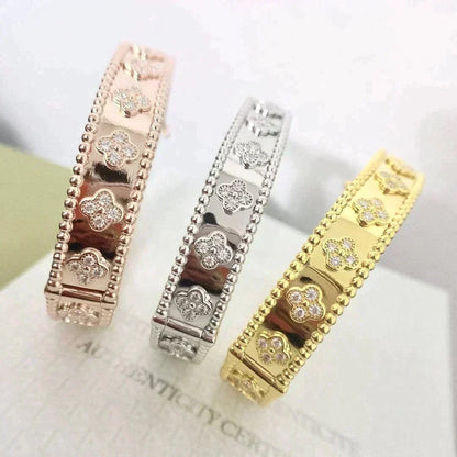 [Sophire Jewelry ]CLOVER BRACELET 8MM DIAMONDS