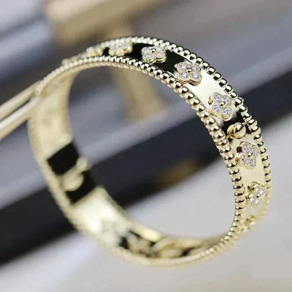 [Sophire Jewelry ]CLOVER BRACELET 8MM DIAMONDS