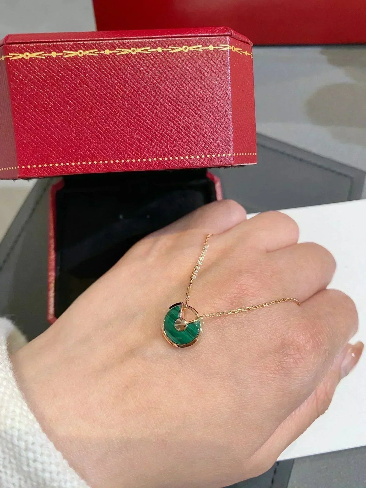 [Sophire Jewelry ]AMULETTE ROSE GOLD MALACHITE NECKLACE