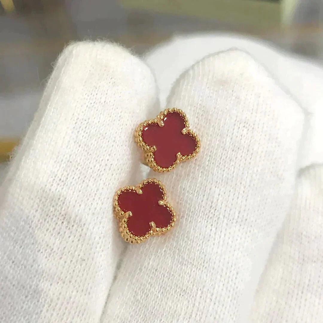 [Sophire Jewelry ]CLOVER MINI 9.5MM CARNELIAN EARRINGS
