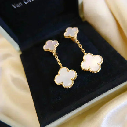 [Sophire Jewelry ]CLOVER 2 MOTIF WHITE MOP EARRINGS