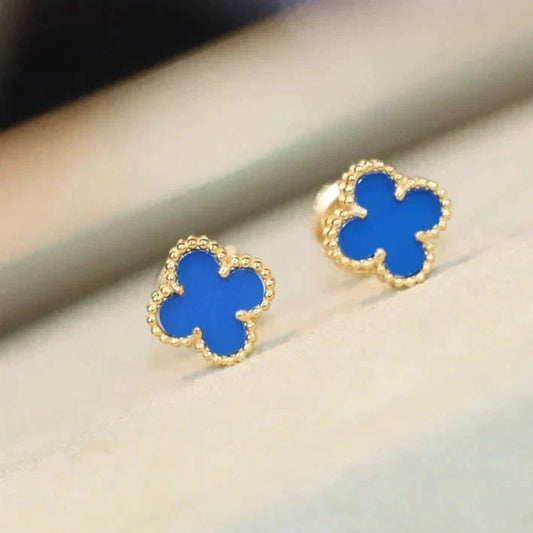 [Sophire Jewelry ]CLOVER MINI 9.5MM BLUE AGATE EARRINGS