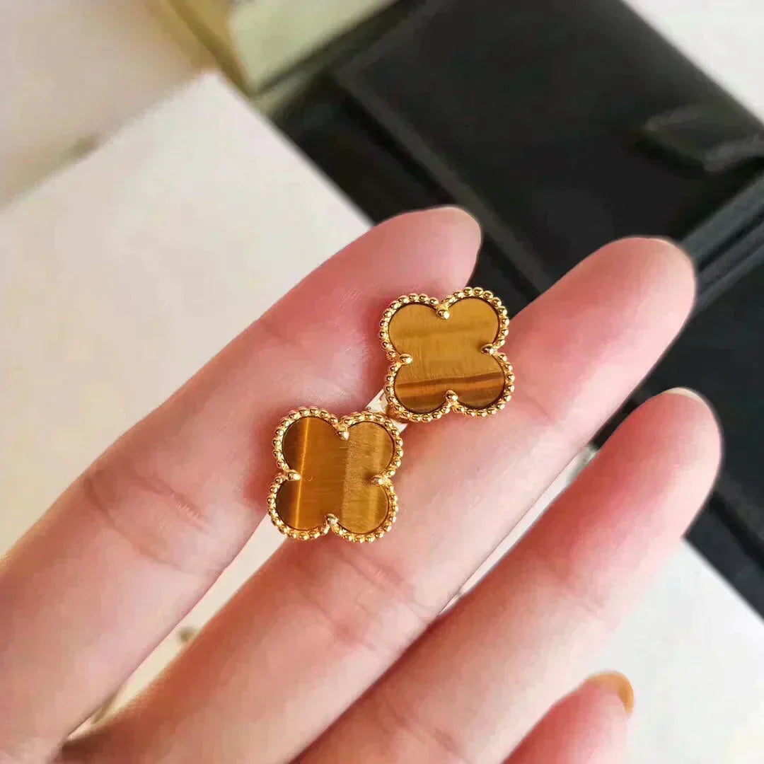 [Sophire Jewelry ]CLOVER MEDIUM 1 MOTIFS TIGER EYE EARRINGS