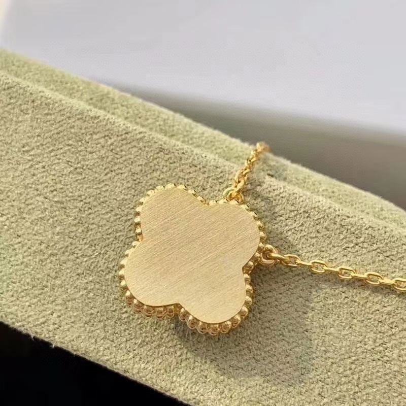[Sophire Jewelry ]CLOVER 15MM DIAMOND TURQUOISE NECKLACE