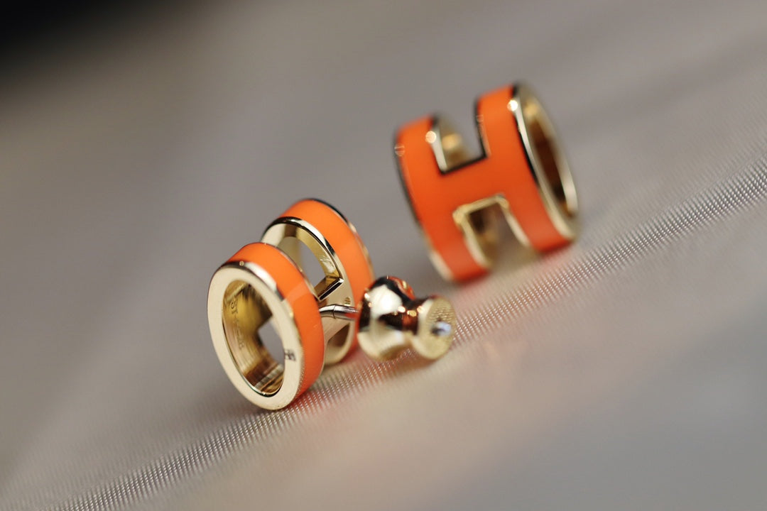 [Sophire Jewelry ]MINI POP H EARRINGS ORANGE