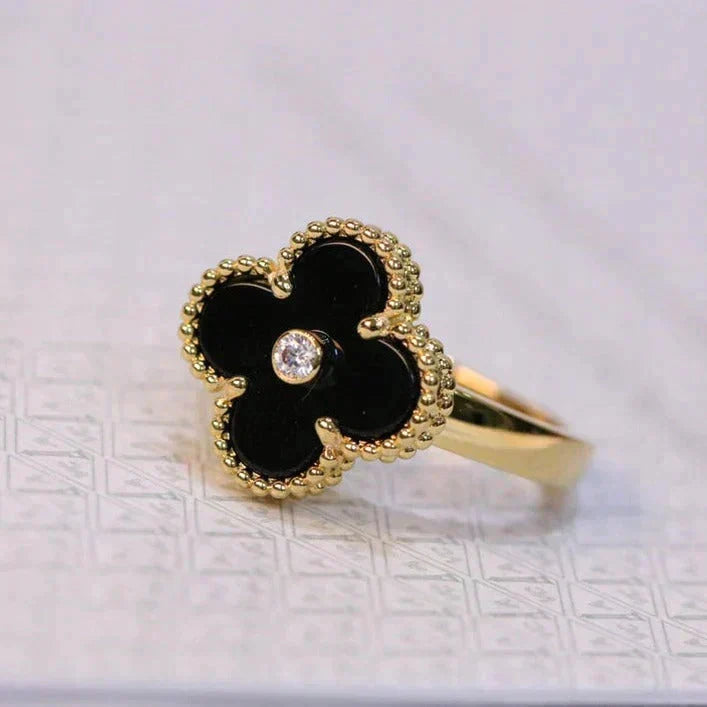 [Sophire Jewelry ]CLOVER ONYX RING GOLD DIAMOND