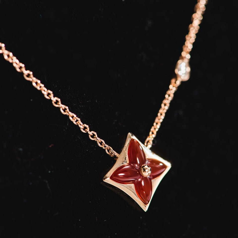[Sophire Jewelry ]STAR NECKLACE PINK GOLD 1 DIAMOND