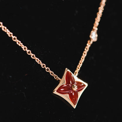 [Sophire Jewelry ]STAR NECKLACE PINK GOLD 1 DIAMOND