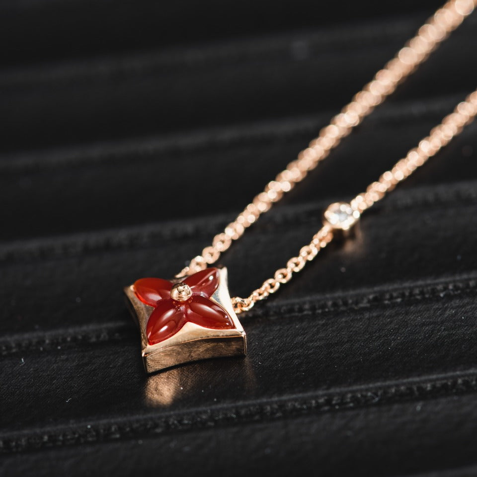 [Sophire Jewelry ]STAR NECKLACE PINK GOLD 1 DIAMOND