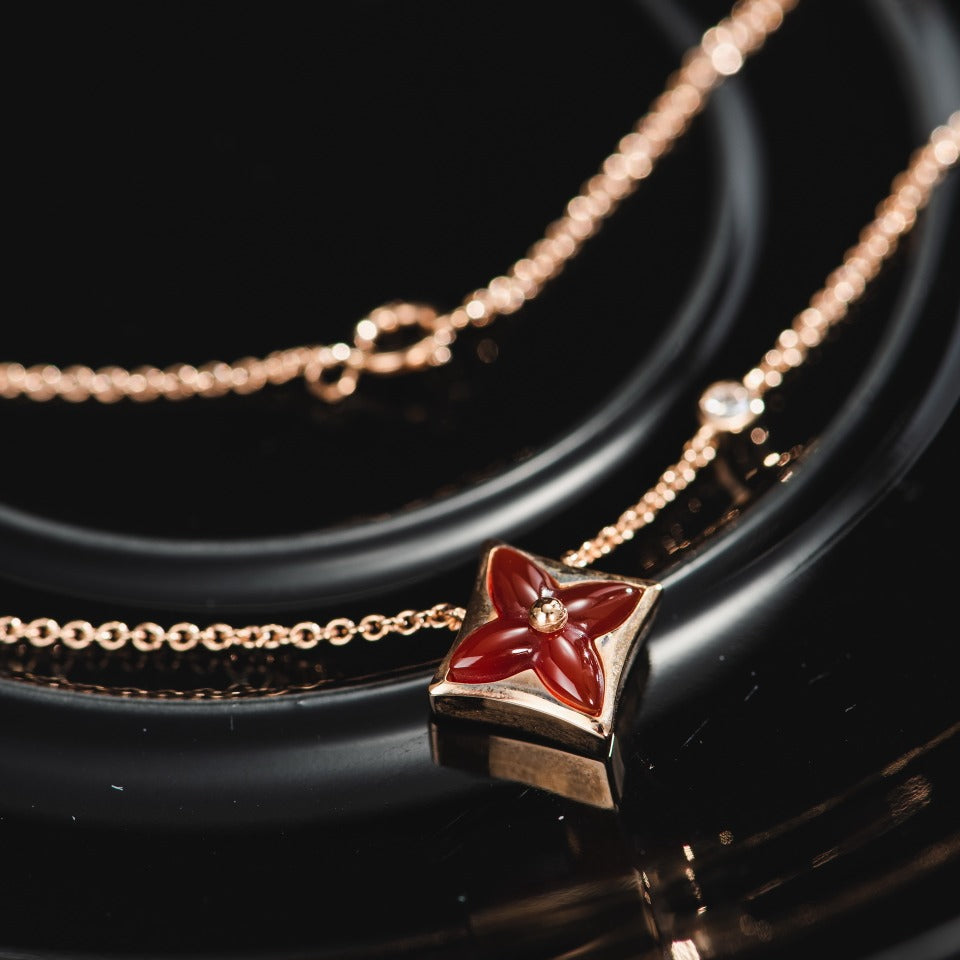 [Sophire Jewelry ]STAR NECKLACE PINK GOLD 1 DIAMOND
