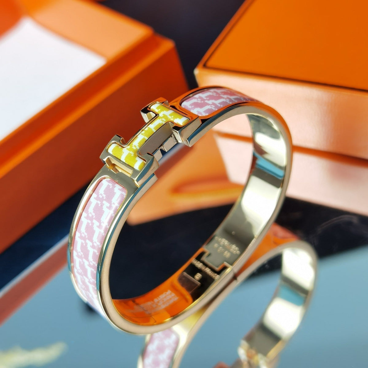 [Sophire Jewelry ]H HORSE BRACELET 12MM