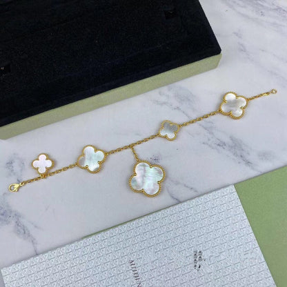 [Sophire Jewelry ]MAGIC CLOVER MOP GOLD BRACELET 5 MOTIFS