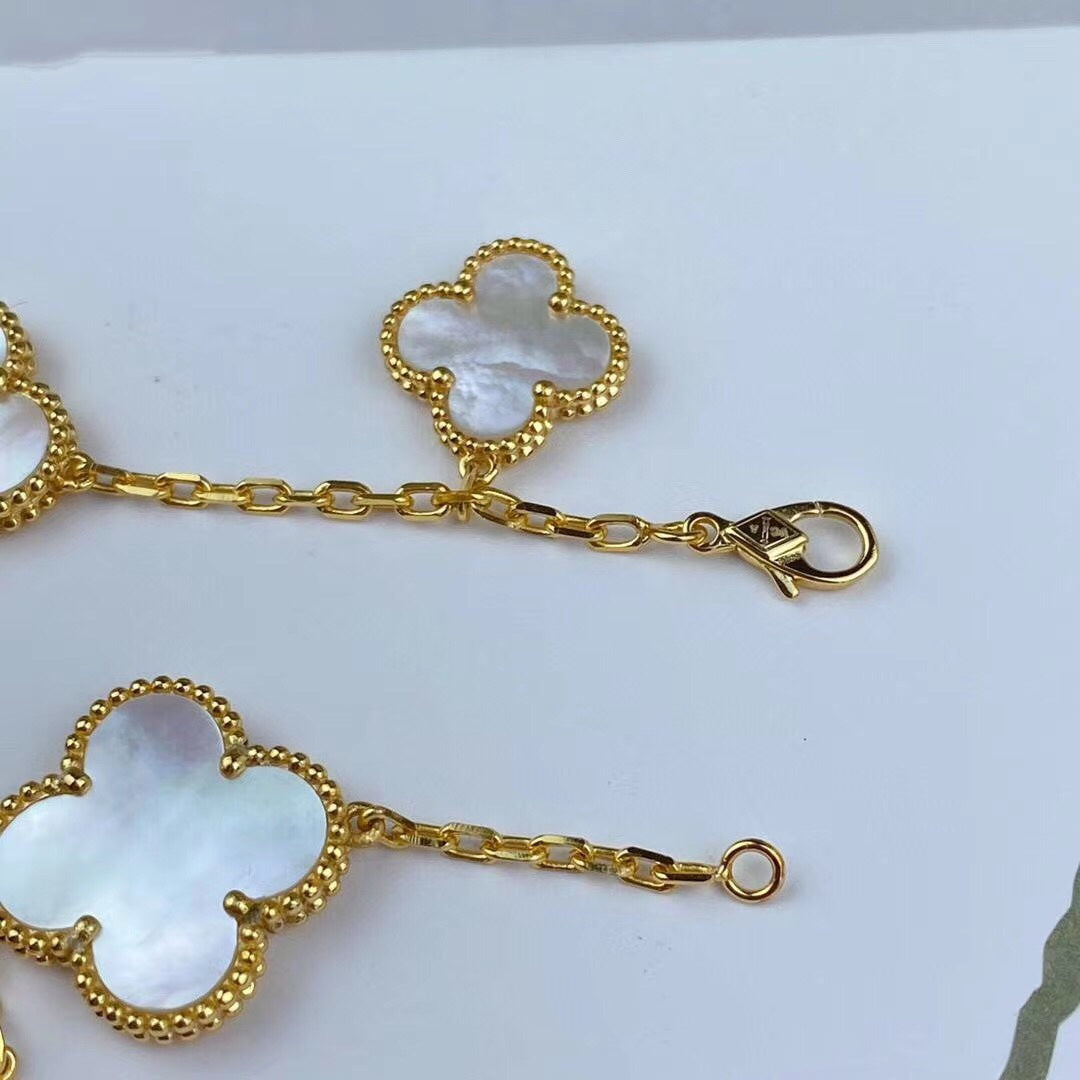 [Sophire Jewelry ]MAGIC CLOVER MOP GOLD BRACELET 5 MOTIFS