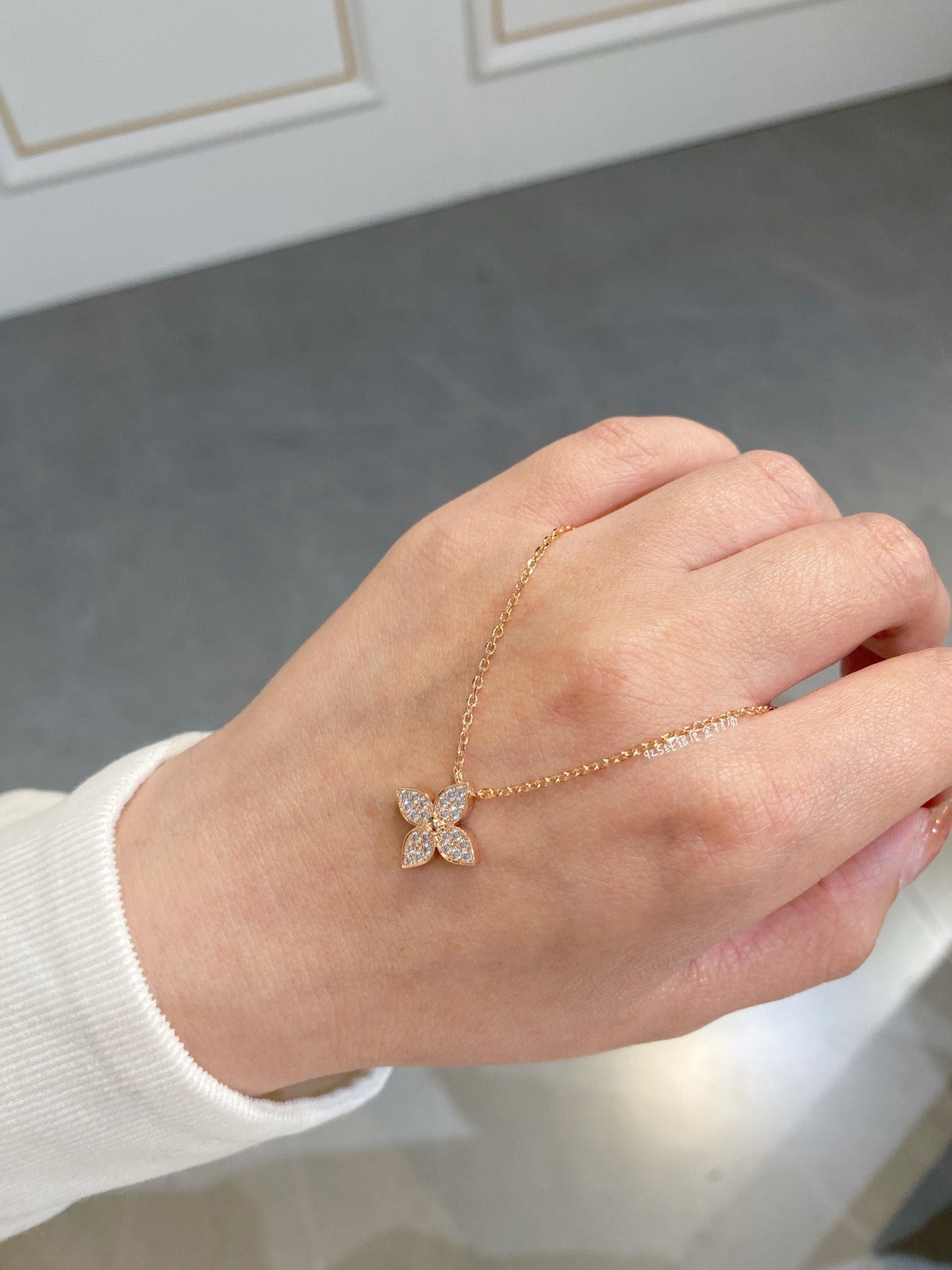 [Sophire Jewelry ]STAR DIAMOND NECKALCE