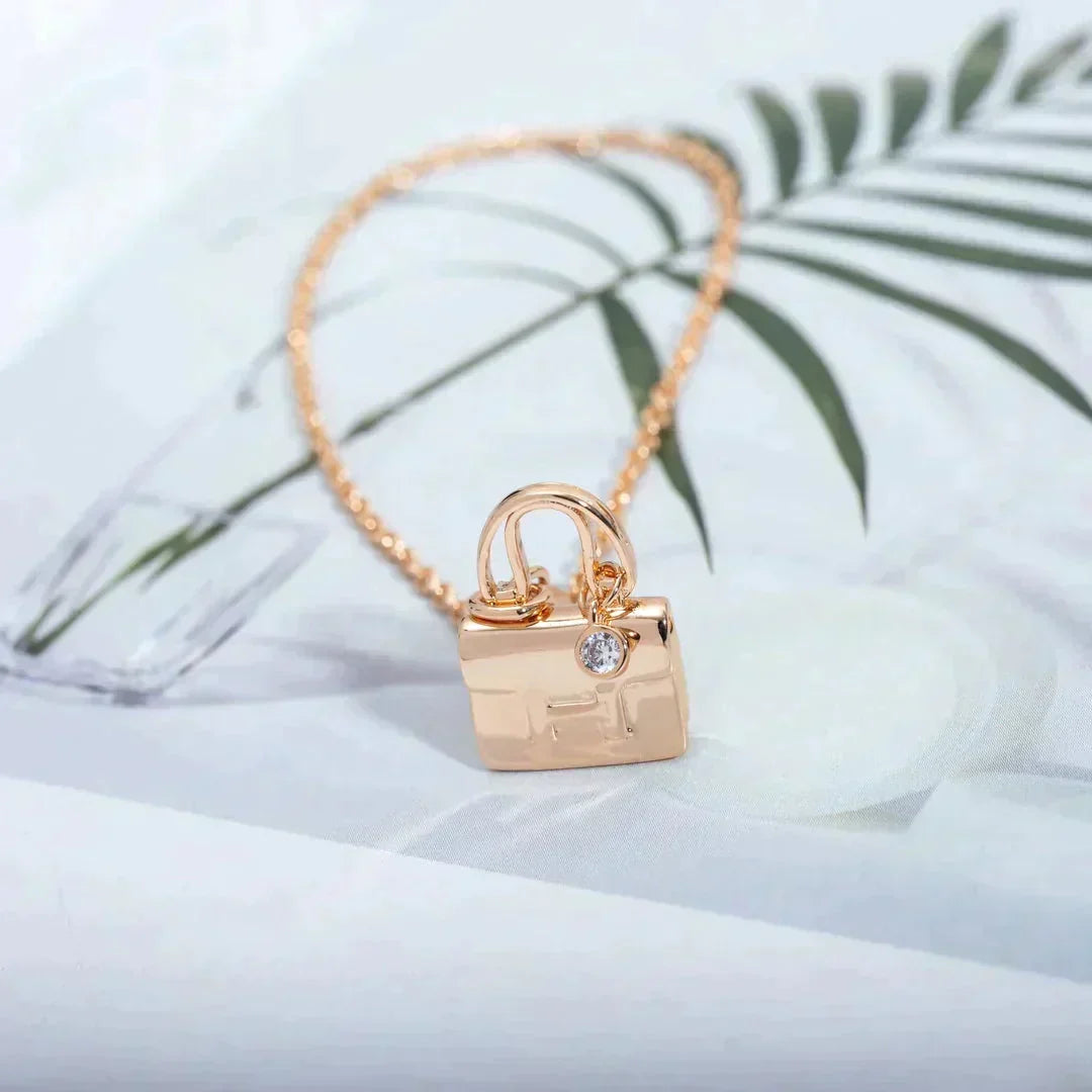 [Sophire Jewelry ]AMULETTE PEDANT ROSE GOLD NECKLACE