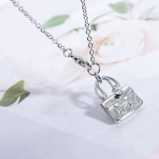 [Sophire]AMULETTE PEDANT SILVER NECKLACE