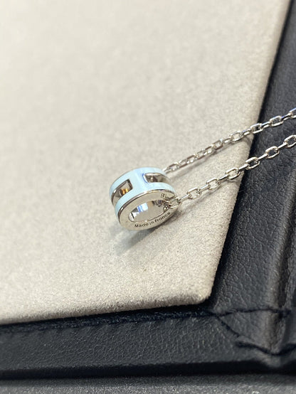 [Sophire Jewelry ]POP H LIGHT BLUE NECKLACE