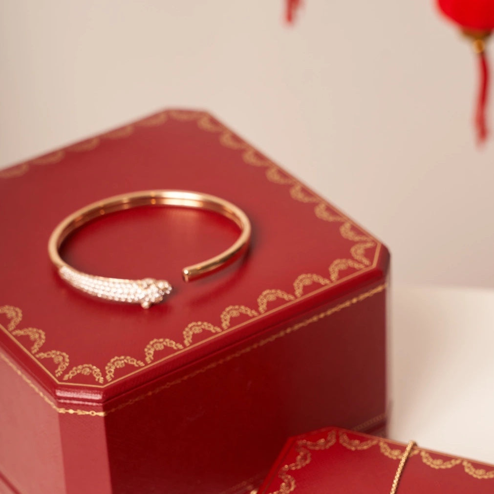[Sophire Jewelry ]PANTHERE ROSE GOLD DIAMOND OPEN BRACELET