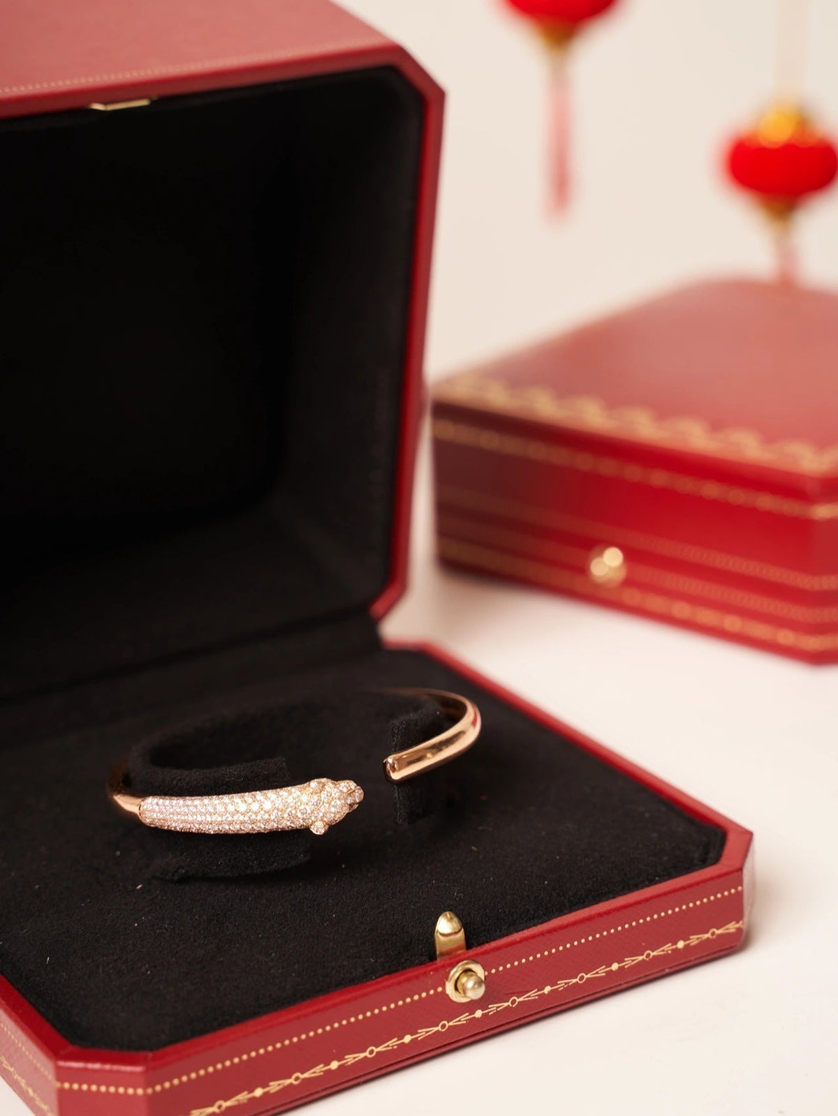 [Sophire Jewelry ]PANTHERE ROSE GOLD DIAMOND OPEN BRACELET