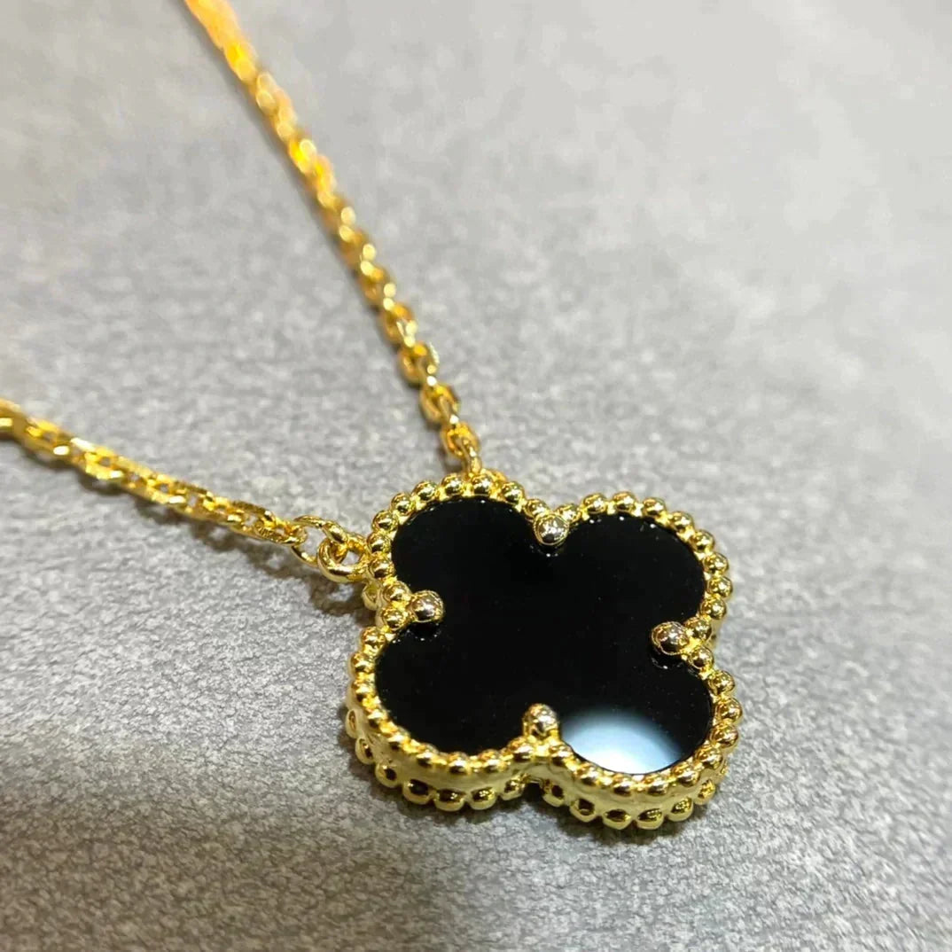 [Sophire Jewelry ]CLOVER 15MM BLACK ONYX SINGLE FLOWER NECKLACE