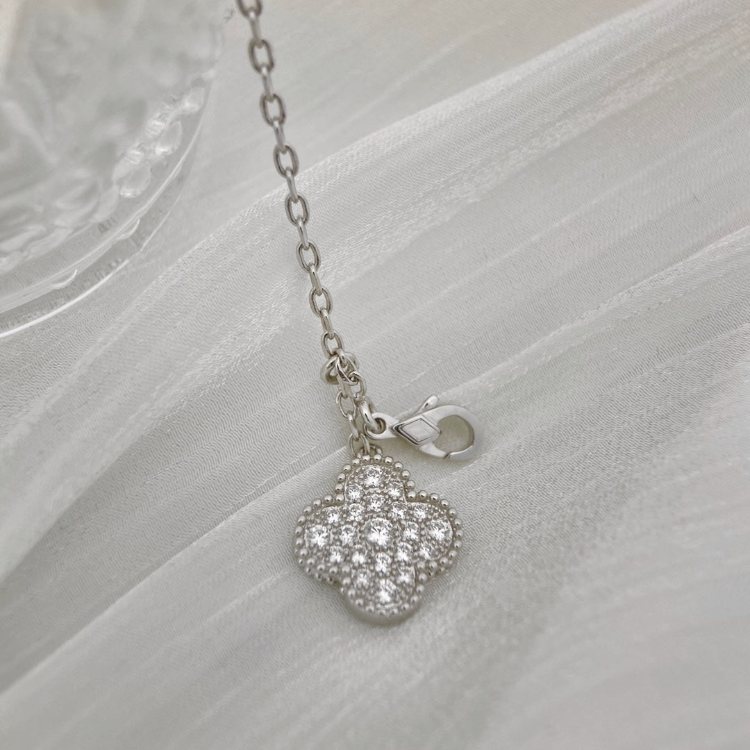 [Sophire Jewelry ]CLOVER 5 MOTIFS SILVER DIAMONDS NECKLACE
