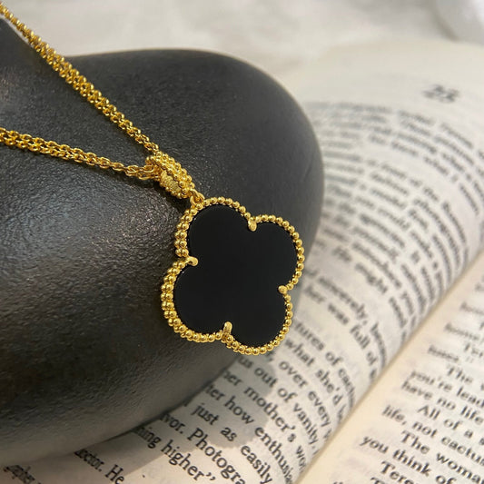 [Sophire Jewelry ]CLOVER 25MM NECKLACE GOLD ONYX