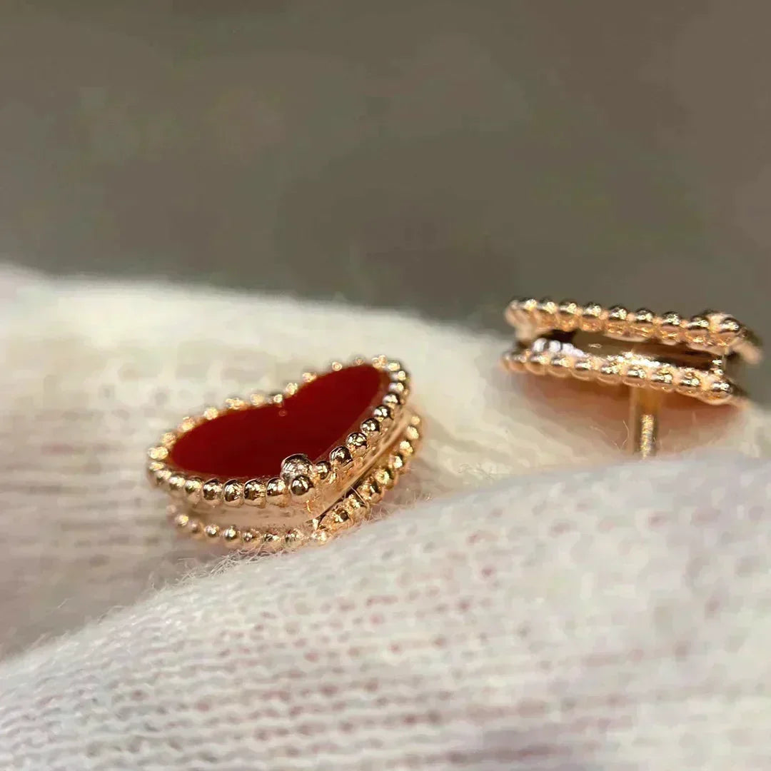 [Sophire Jewelry ]HEART CARNELIAN STUD EARRINGS