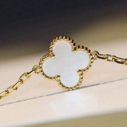 [Sophire Jewelry ]CLOVER 20 MOTIFS WHITE MOP NECKLACE