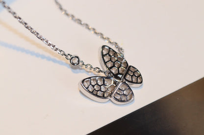 [Sophire Jewelry ]BUTTERFLY DIAMOND NECKLACE