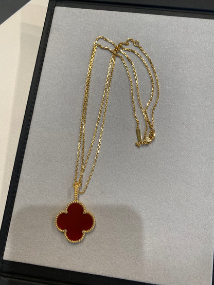 [Sophire Jewelry ]CLOVER 25MM NECKLACE GOLD CARNELIAN