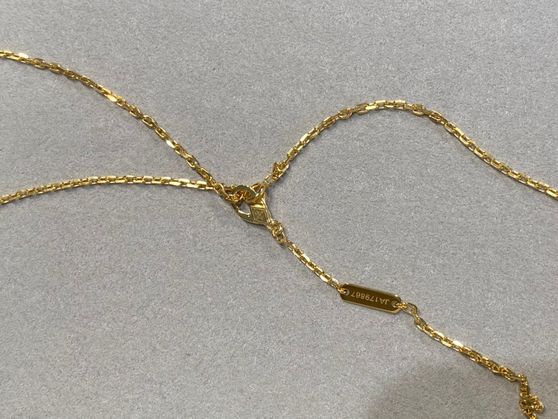 [Sophire Jewelry ]CLOVER 25MM NECKLACE GOLD CARNELIAN