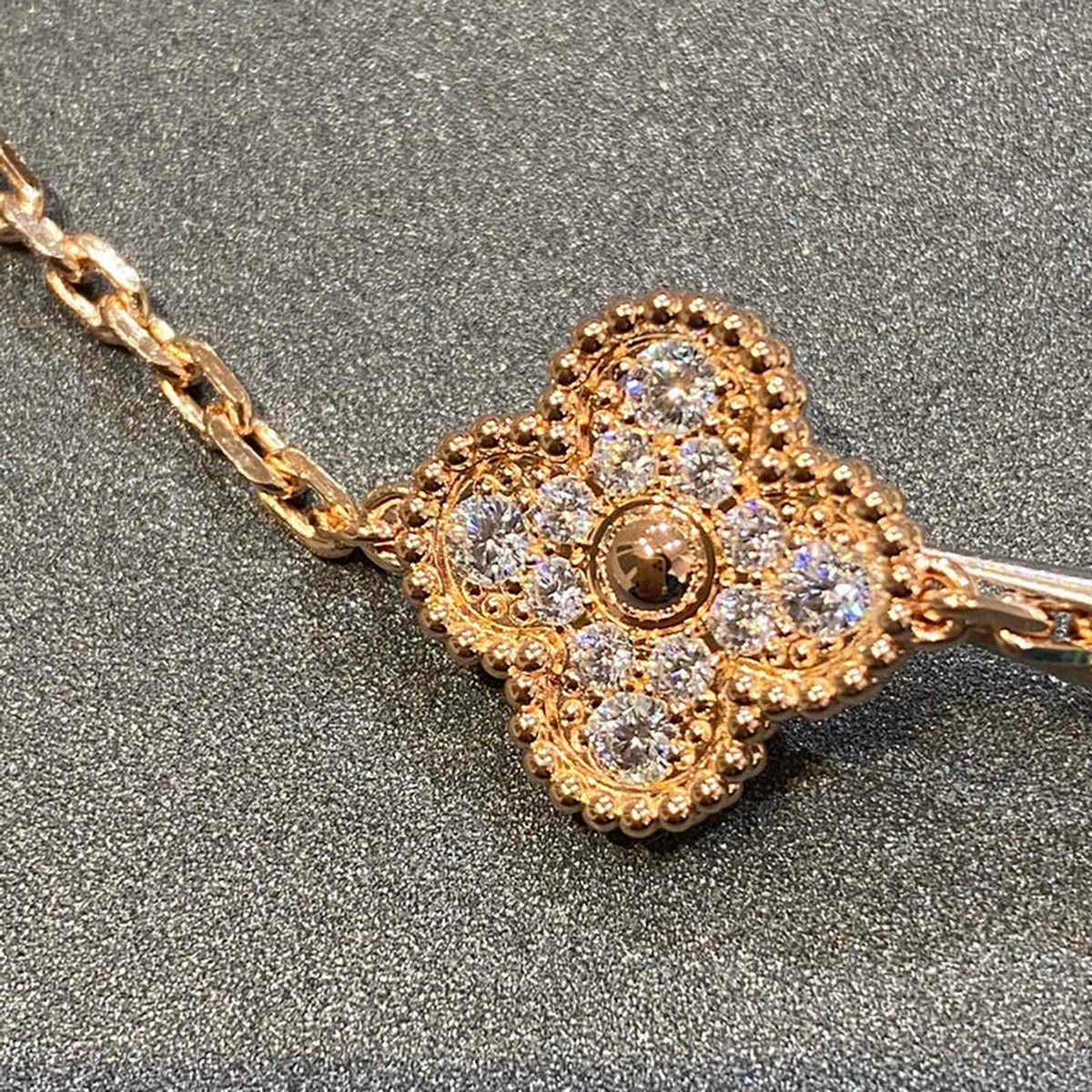 [Sophire Jewelry ] CLOVER 5 MOTIF FULL DIAMOND BRACELET COLLECTION