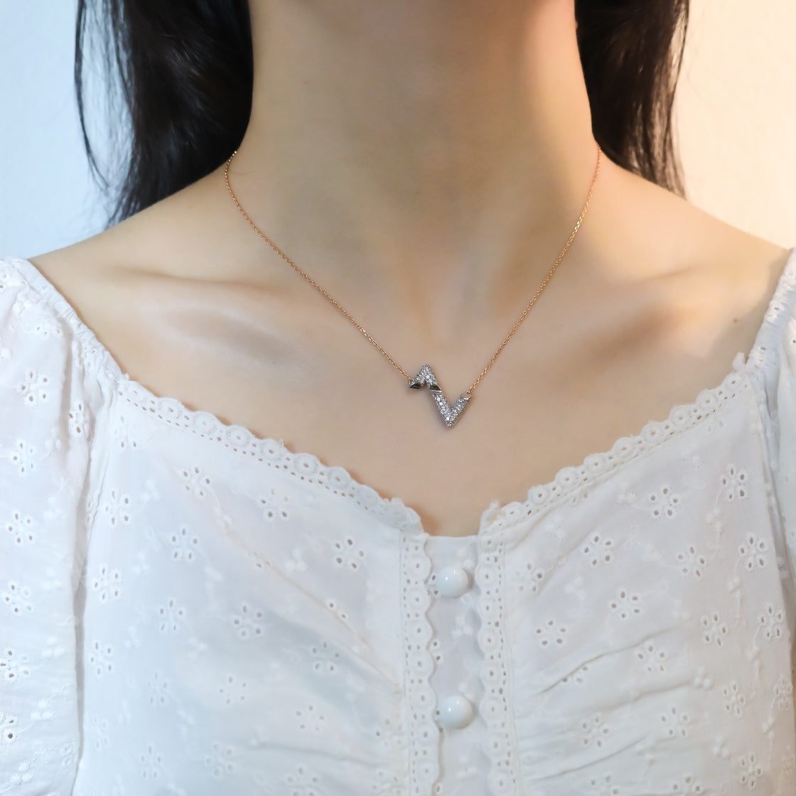 [Sophire Jewelry ]VOLT SILVER DIAMOND PEDANT NECKLACE