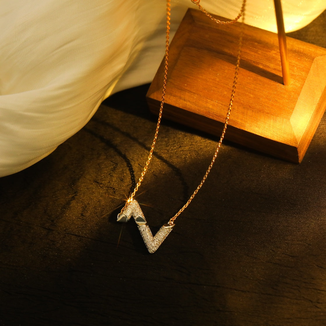 [Sophire Jewelry ]VOLT SILVER DIAMOND PEDANT NECKLACE