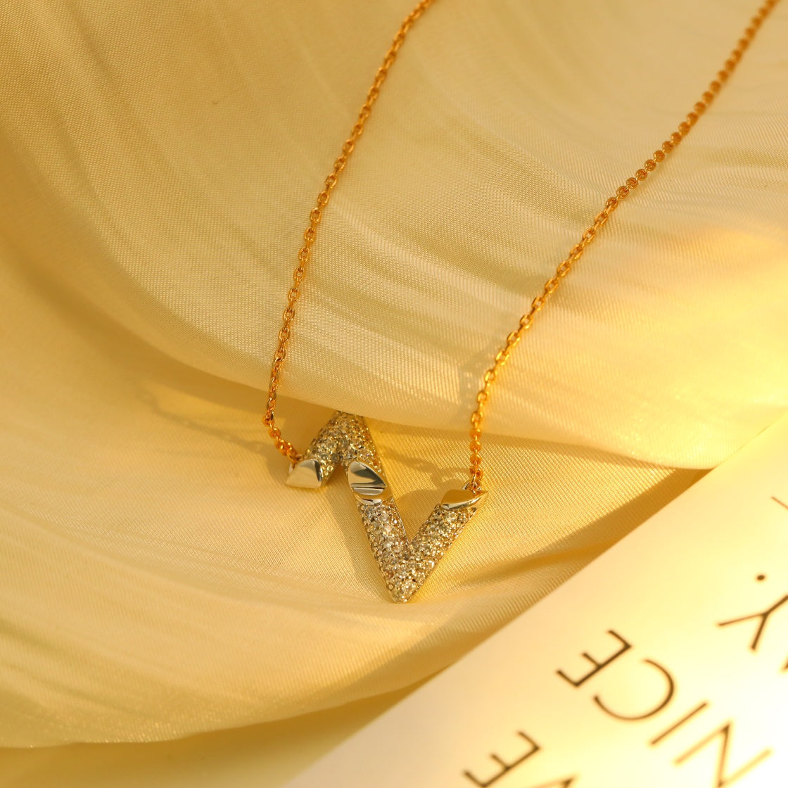 [Sophire Jewelry ]VOLT SILVER DIAMOND PEDANT NECKLACE