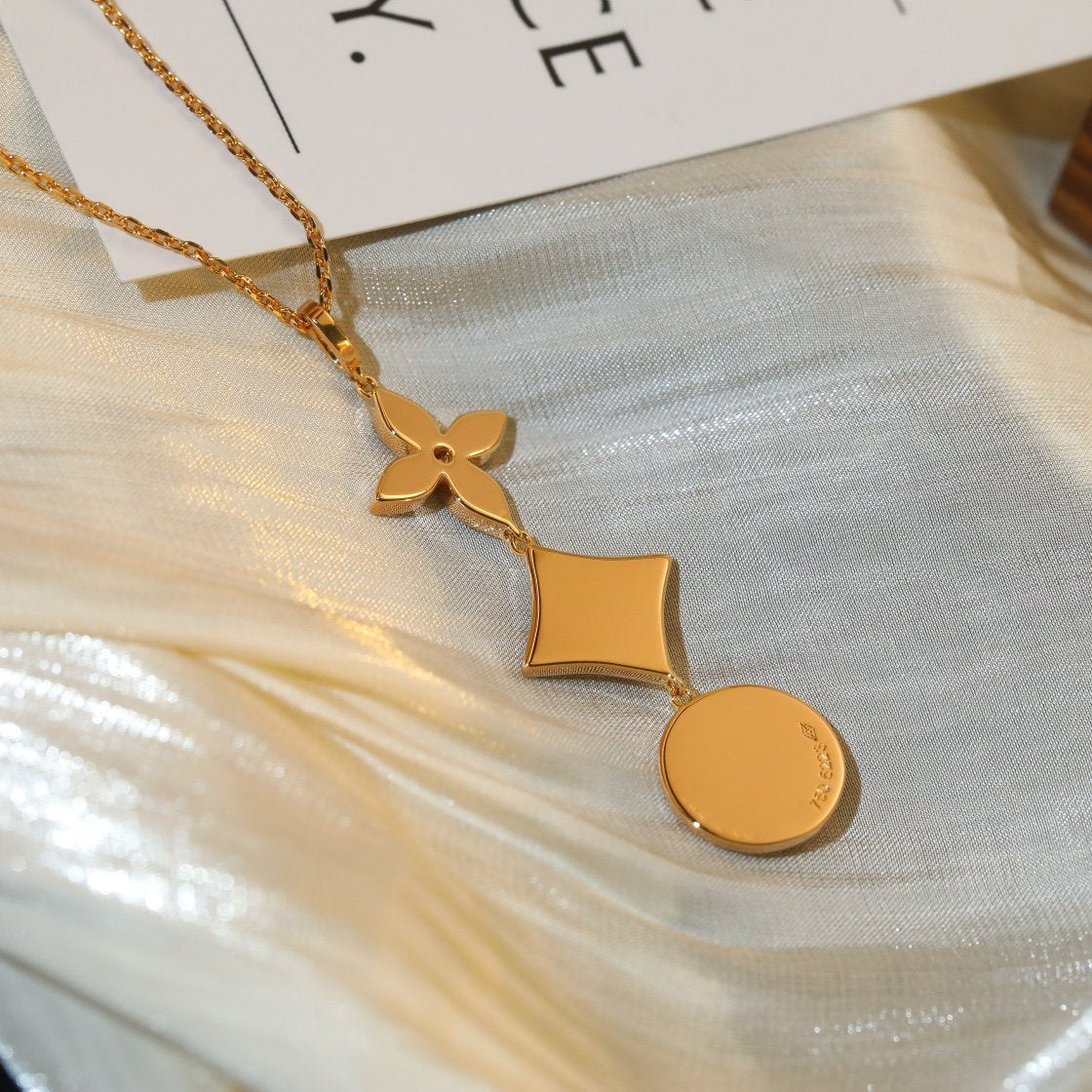 [Sophire Jewelry ]STAR AND SUN DIAMOND PINK GOLD NECKLACE