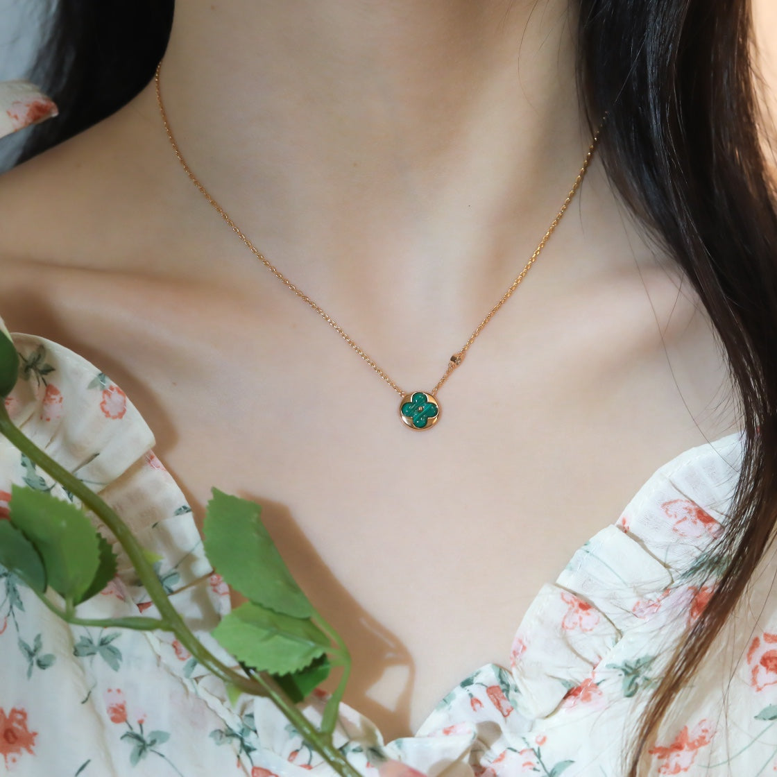 [Sophire Jewelry ]SUN PEDANT PINK GOLD 1 DIAMOND NECKLACE