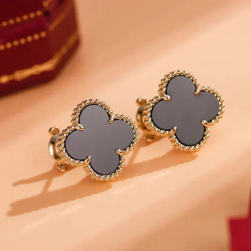 [Sophire Jewelry ]CLOVER MEDIUM 1 MOTIFS  ONYX STUD EARRINGS