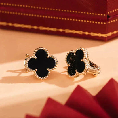 [Sophire Jewelry ]CLOVER MEDIUM 1 MOTIFS  ONYX STUD EARRINGS