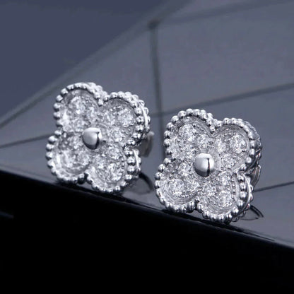 [Sophire Jewelry ]CLOVER 1 MOTIFS DIAMOND STUD EARRINGS SILVER