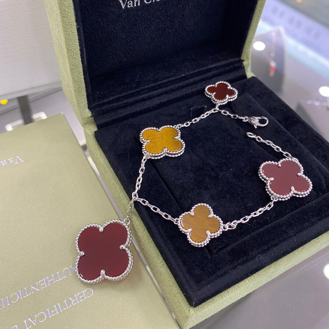 [Sophire Jewelry ]CLOVER 5 MOTIFS SIVLER CARNELIAN TIGER EYE BRACELET
